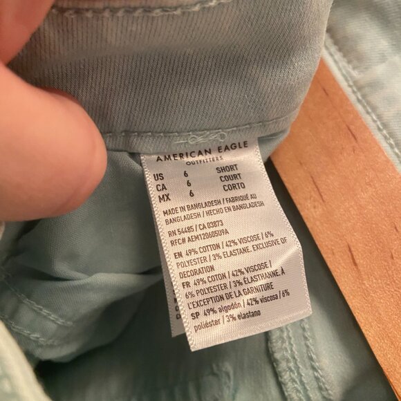 American Eagle Blue Jegging - Picture 2 of 3